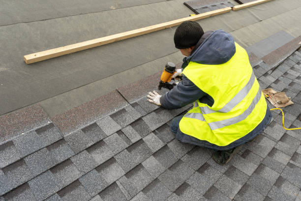 Best Best Roofing Contractors  in Riverwoods, IL